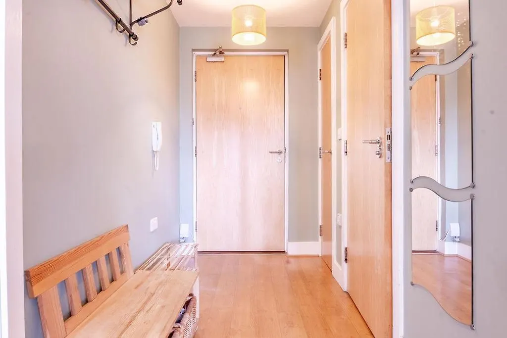 Tower Bridge Retreat Apartment London